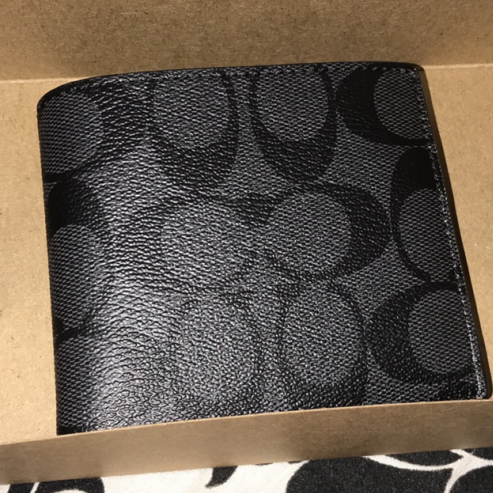 Coach Wallet (men)